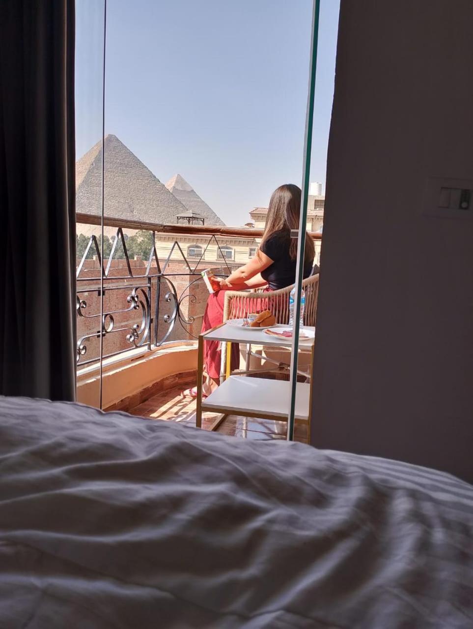 Oh Pyramids View Hotel Kafret el-Gabal Eksteriør billede