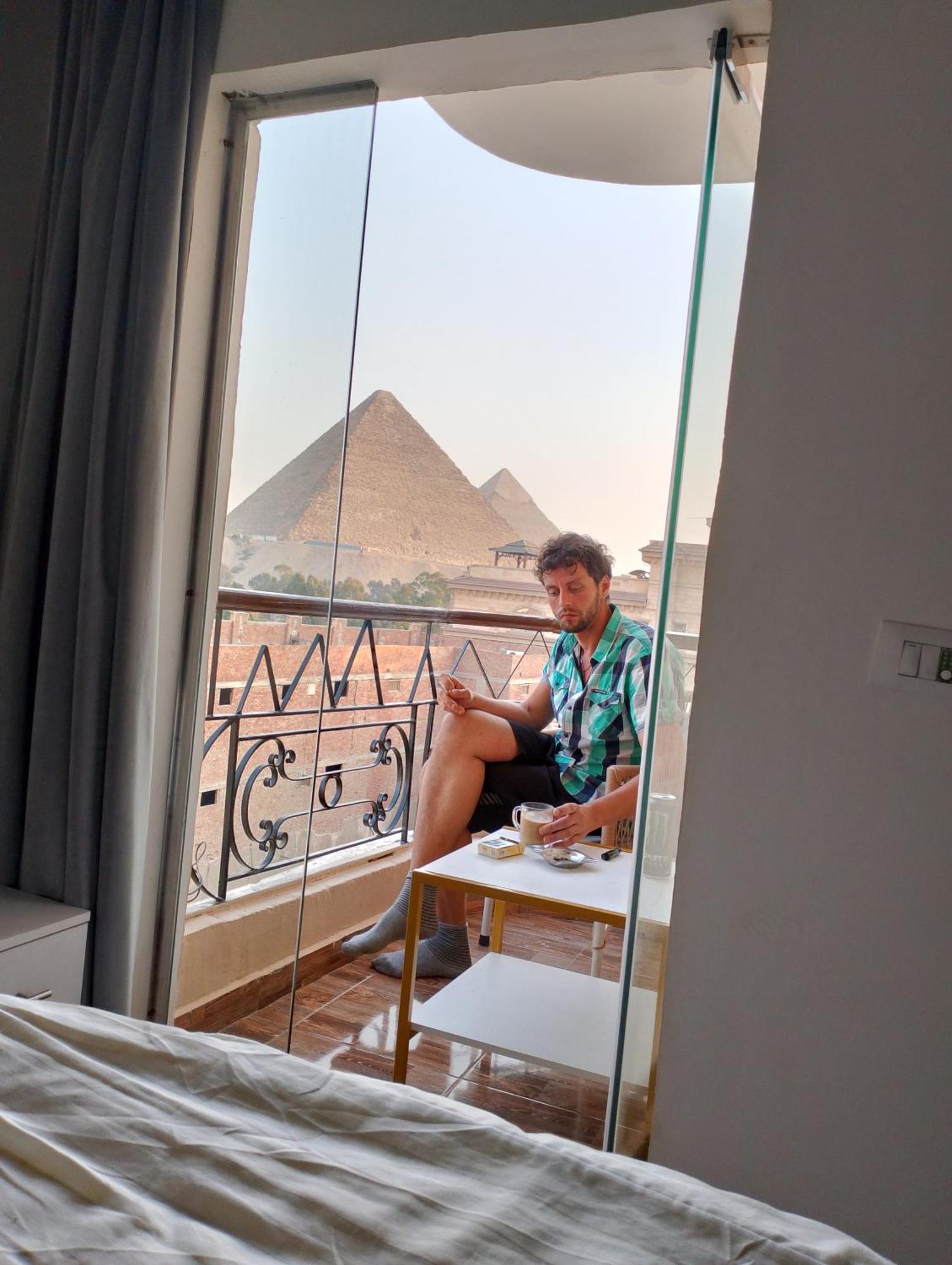 Oh Pyramids View Hotel Kafret el-Gabal Eksteriør billede